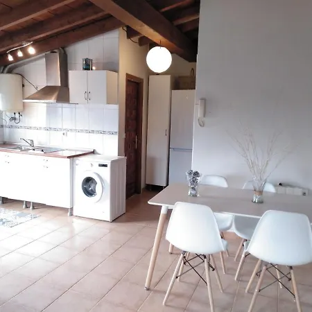 Estudio Acogedor Y Bien Situado En Santander